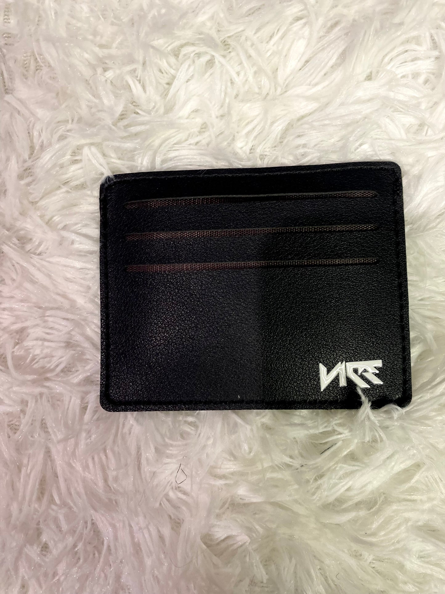 "RAVE ESSENTIAL KIT"(PRE-ORDER)