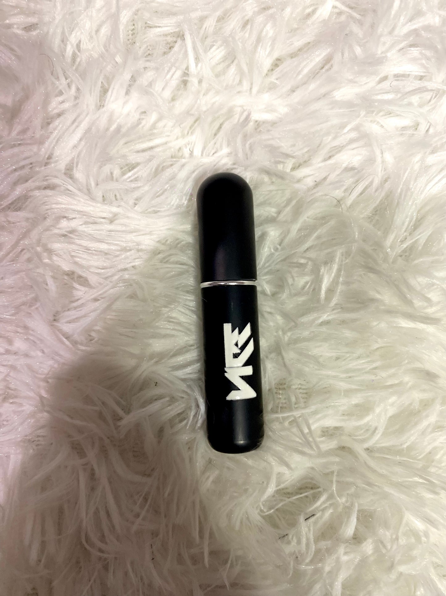 "RAVE ESSENTIAL KIT"(PRE-ORDER)