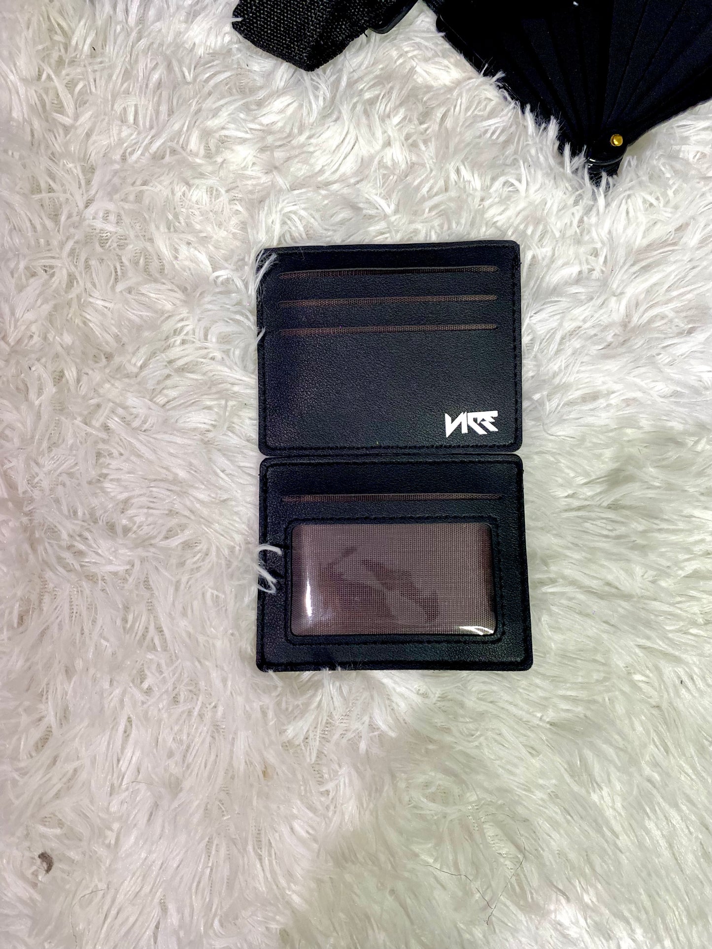 "RAVE ESSENTIAL KIT"(PRE-ORDER)