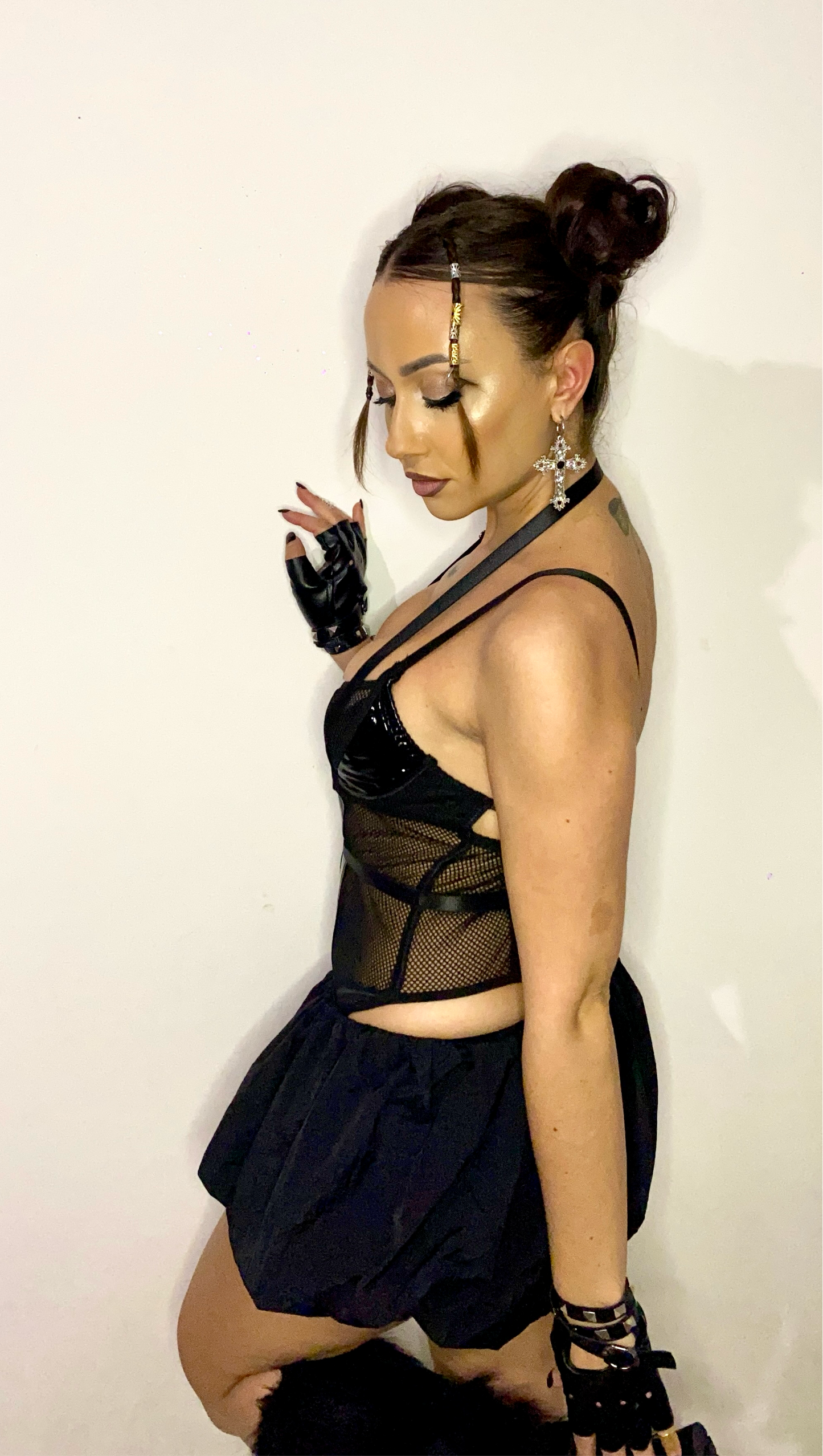 Body HARD VIBES